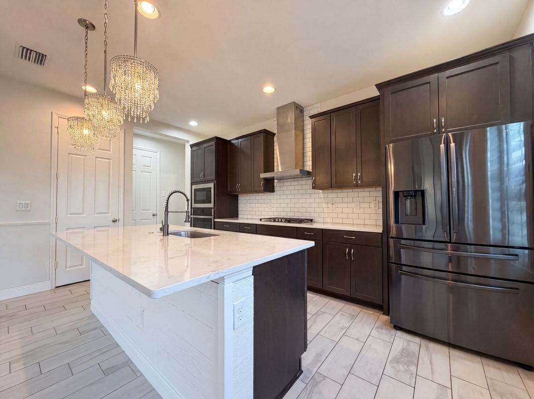 Property photo 2 of 12643 Horseshoe Bend Dr