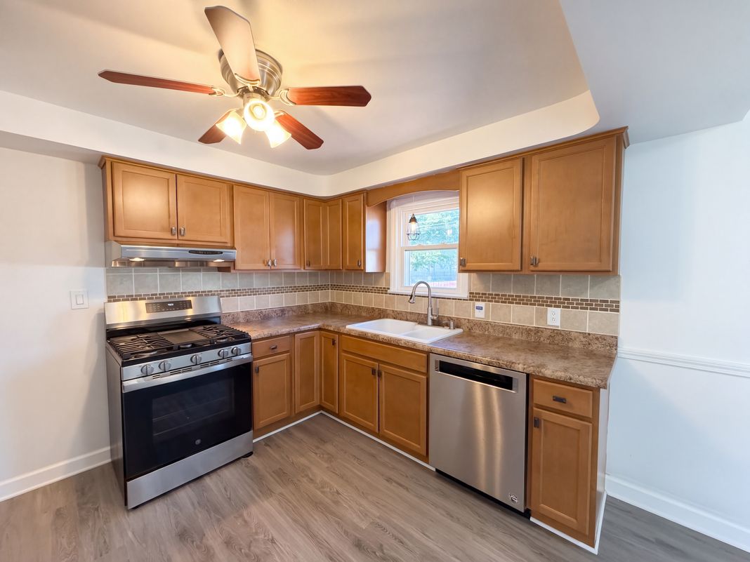 Property photo 3 of 6608 Charles Ave