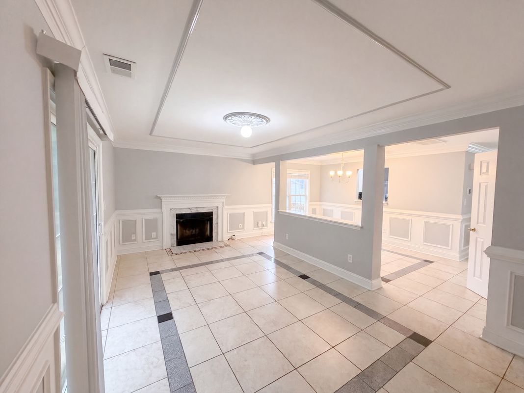 Property photo 3 of 5400 Tanglewood Pine Ln