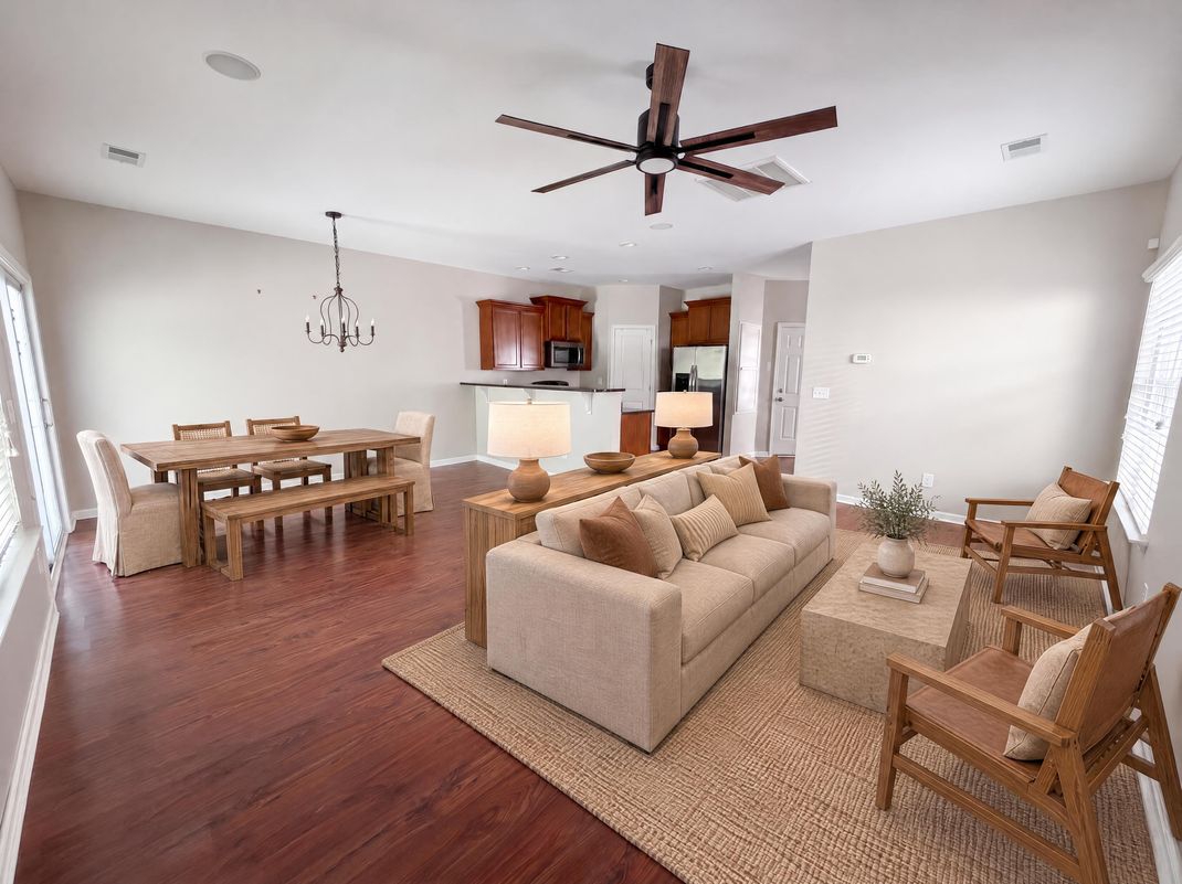 Property photo 3 of 815 Parnell Ct