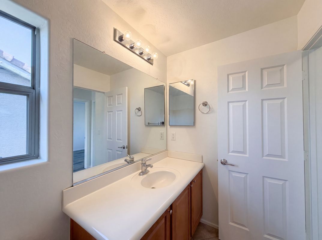 Photo 19 of 27 of 38034 N Hudson Trl, Anthem, AZ
