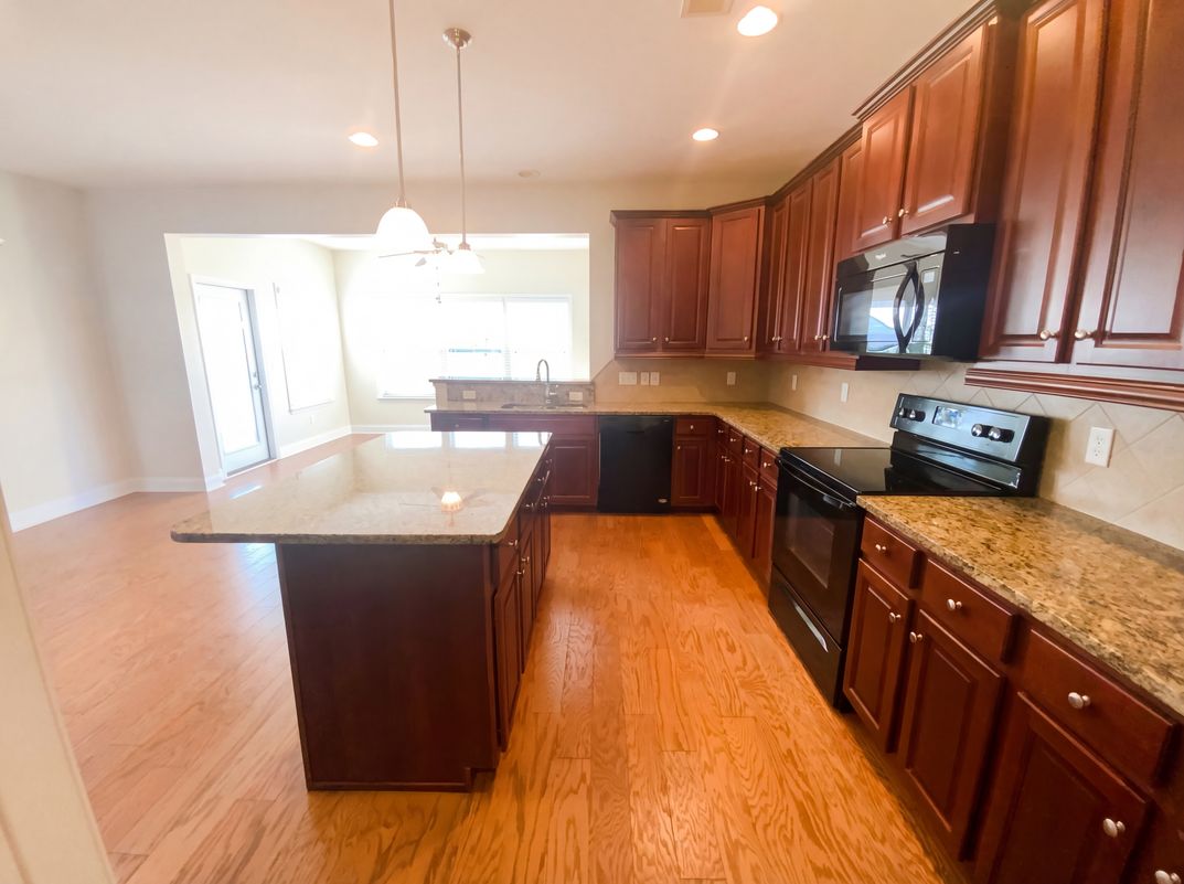 Property photo 2 of 249 Southberry Ln