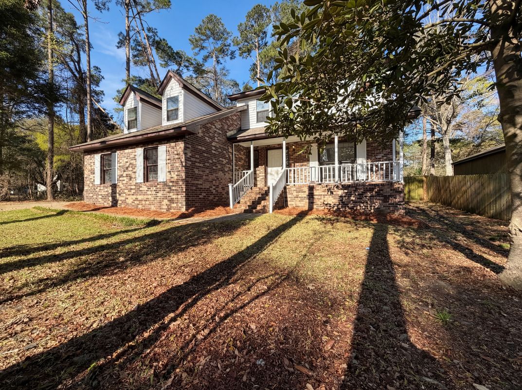 Property photo 1 of 102 Brailsford Rd