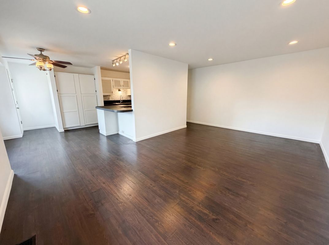 Property photo 3 of 13771 W Warren Dr