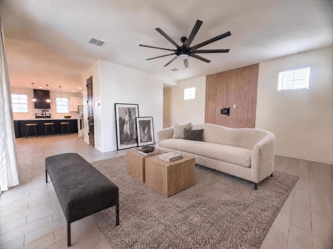 Property photo 3 of 781 W Flintlock Way