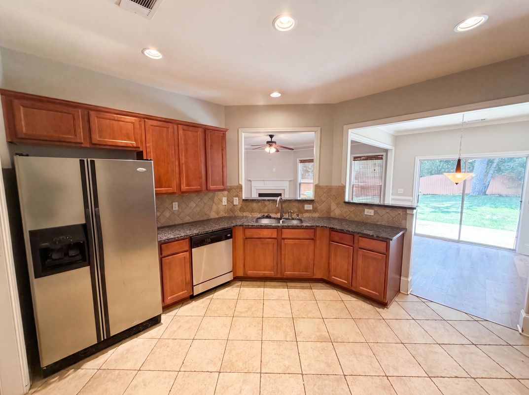 Property photo 2 of 5775 Sterling Ct
