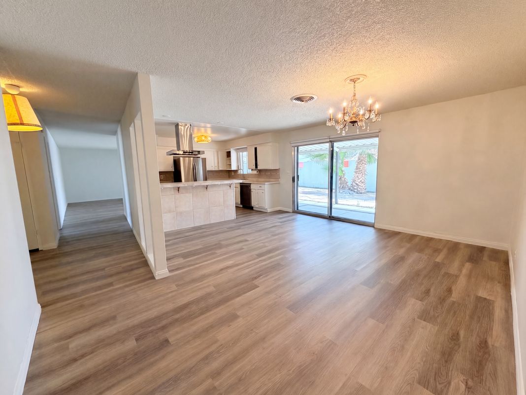 Property photo 3 of 1483 Pawnee Dr