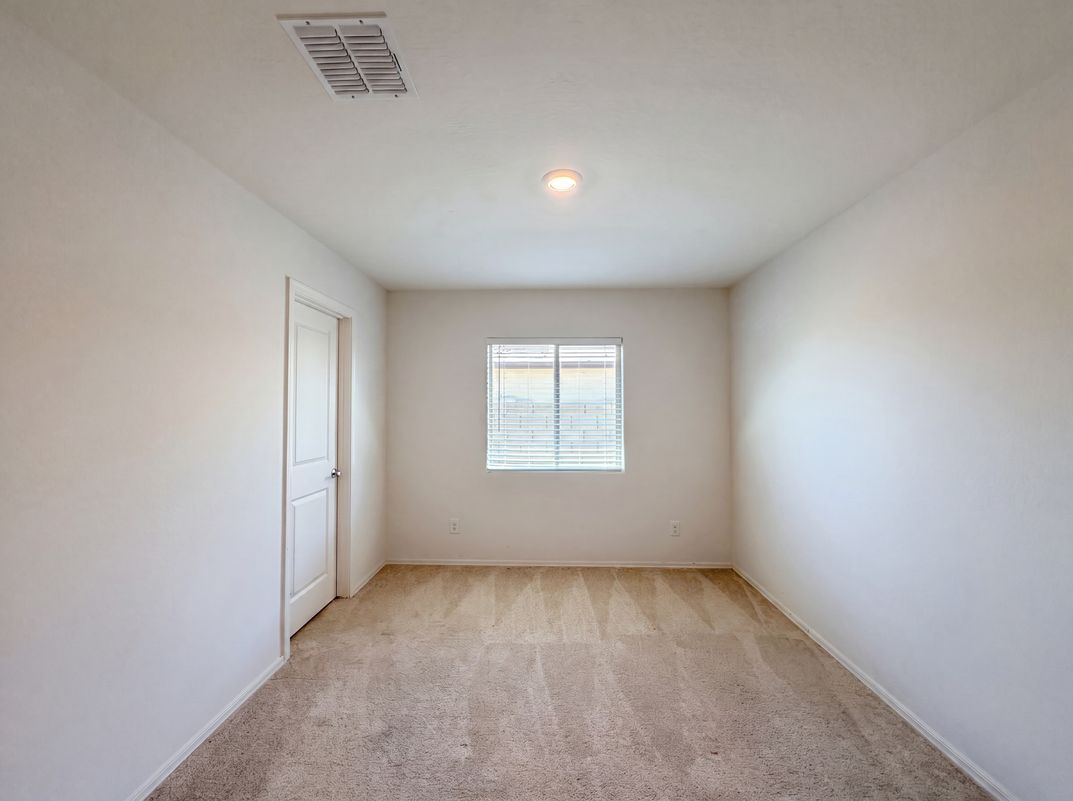 Photo 13 of 21 of 482 W Whitetail Dr, Casa Grande, AZ