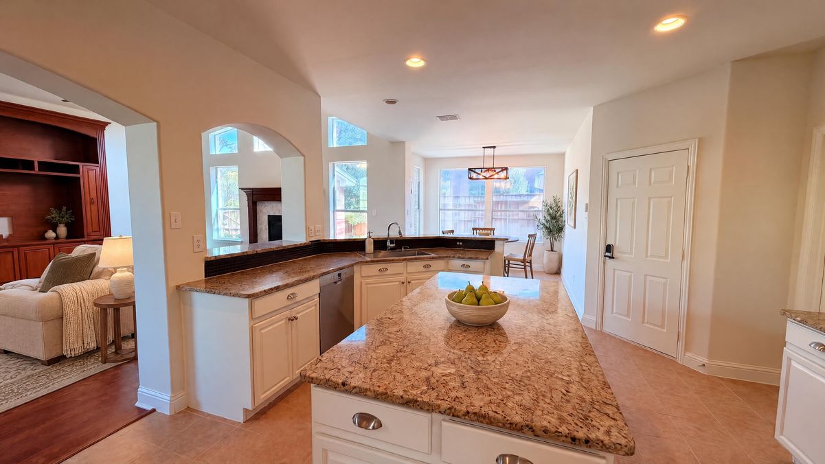 Property photo 2 of 2446 Chesterfield Rd