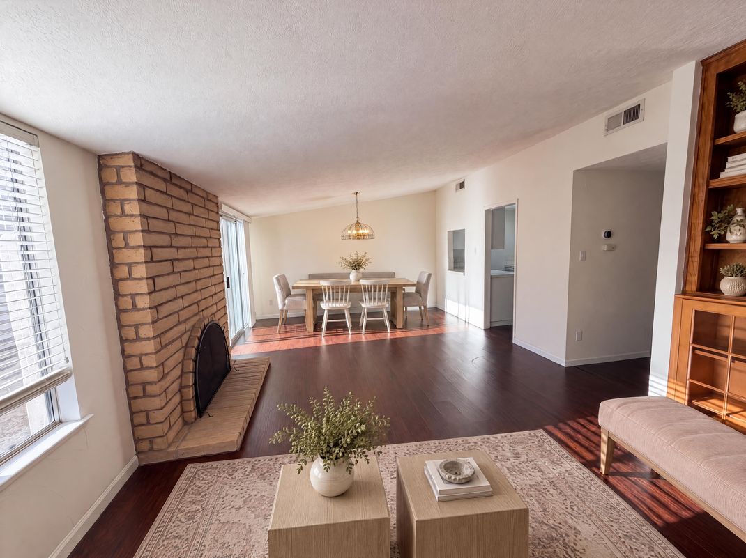Property photo 3 of 7318 Villa Del Sol Ln