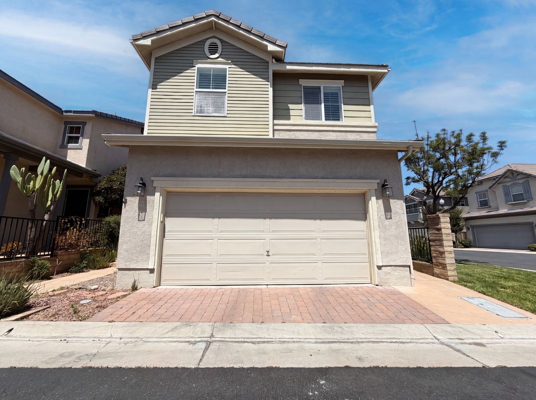 Property photo 1 of 29202 Cowboy Ct