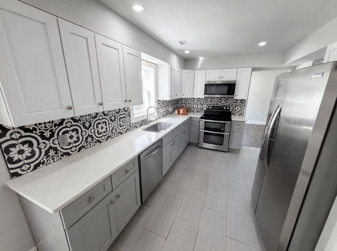 Property photo 2 of 12015 Landen Dr