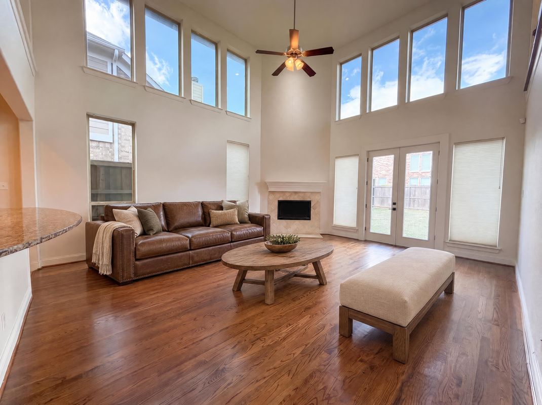 Property photo 2 of 4409 Elmgreen Dr
