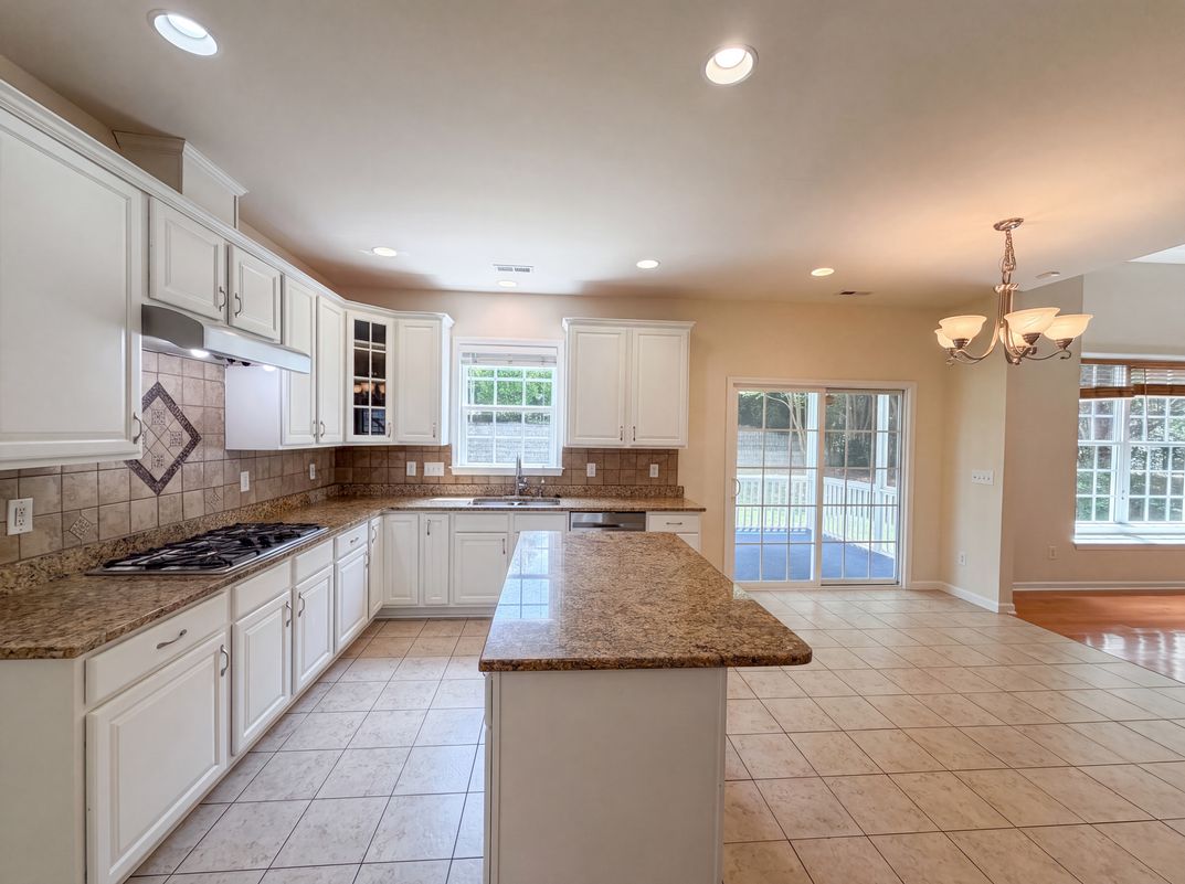 Property photo 2 of 2017 Ollivander Dr
