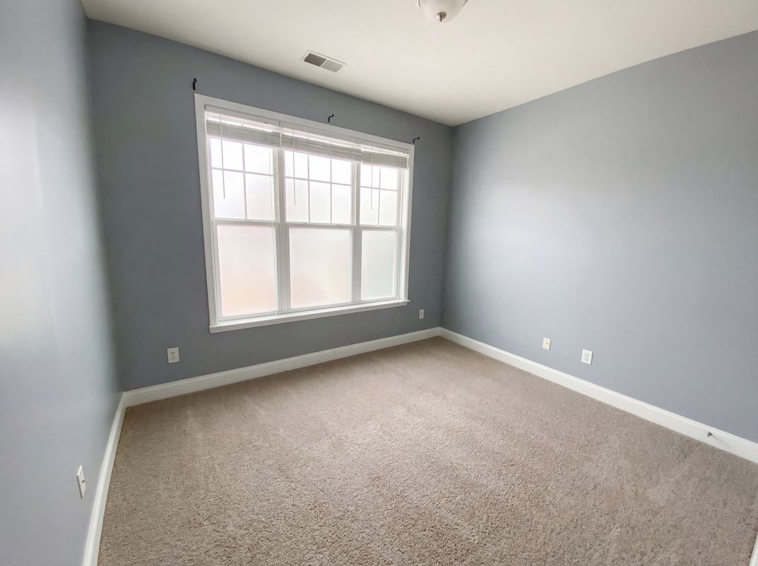 Property photo 3 of 8915 Cinder Ln