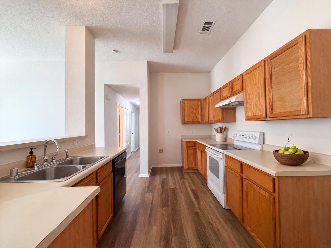 Property photo 2 of 1313 Sandpiper