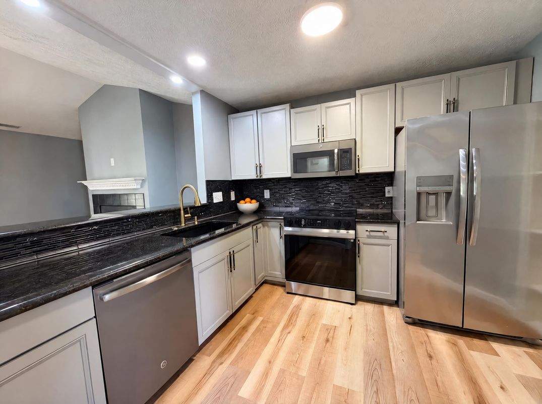 Property photo 2 of 392 Bubble Creek Ct Unit 9