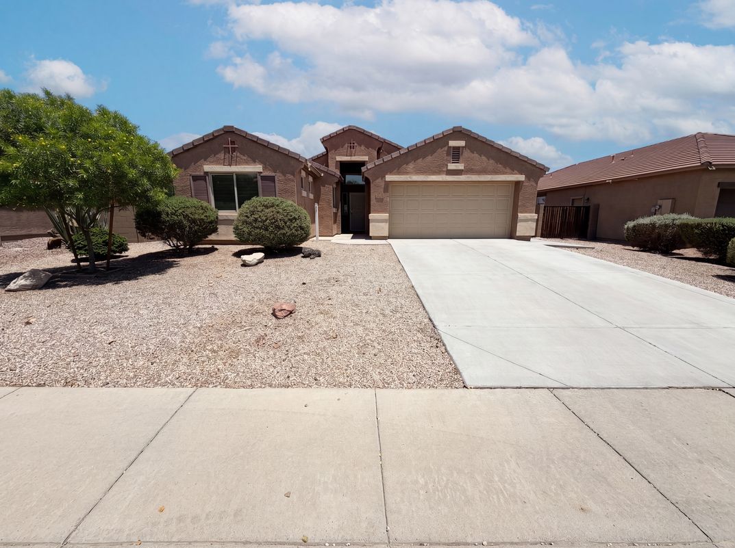 Property photo 1 of 4181 S 247th Dr