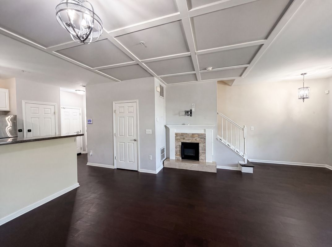Property photo 3 of 15489 Chopawamsic Ct