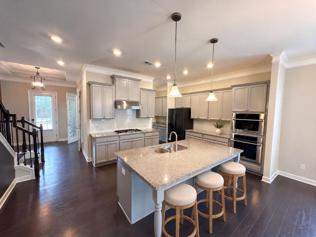 Property photo 3 of 150 Westover Cmns