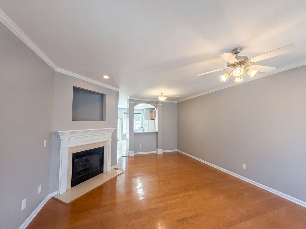 Property photo 3 of 7839 Spungold St