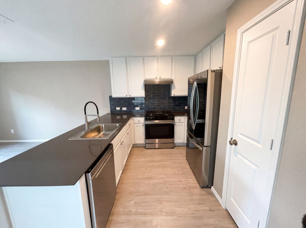 Property photo 2 of 7610 Aston Cross