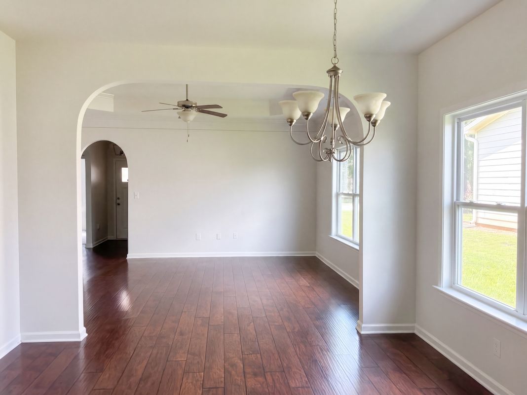 Property photo 3 of 7734 Timber Leaf Ln