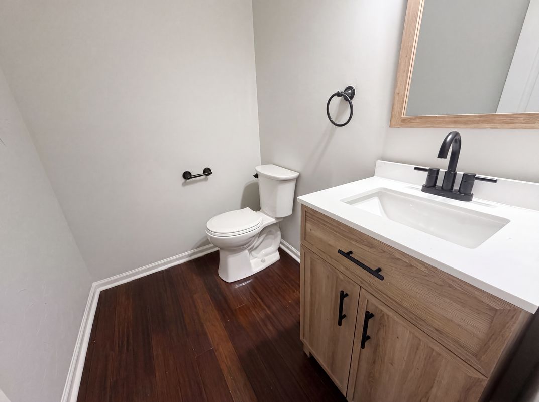 Photo 20 of 23 of 4024 Fifendrum Ln, Charlotte, NC