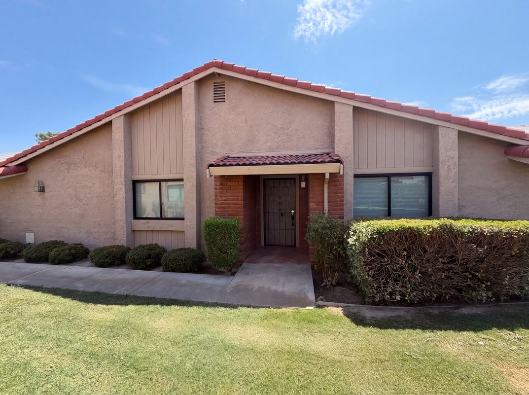 Property photo 1 of 103 Camino Arroyo S