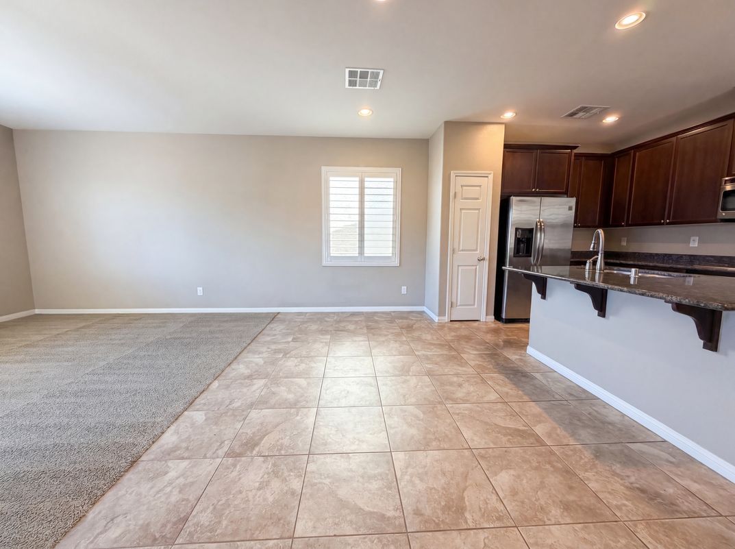 Property photo 3 of 7963 Zuma Beach Ct