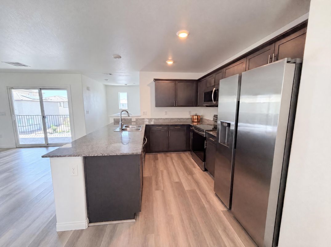 Property photo 2 of 6875 Crimson Shadow St