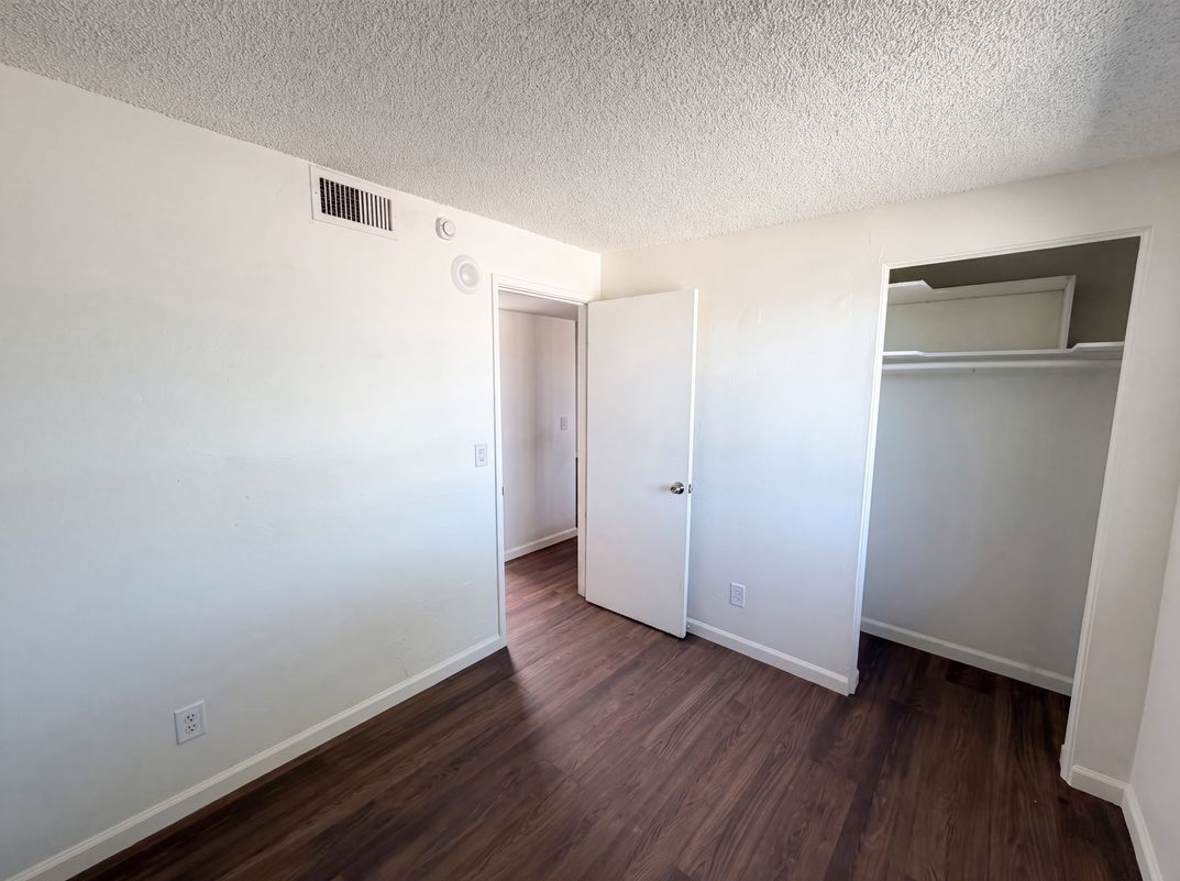 Photo 10 of 21 of 4002 S Lazy Palm Dr, Tucson, AZ