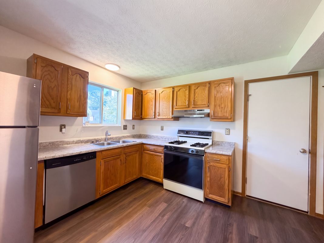 Property photo 2 of 3192 Wild Dunes Ct