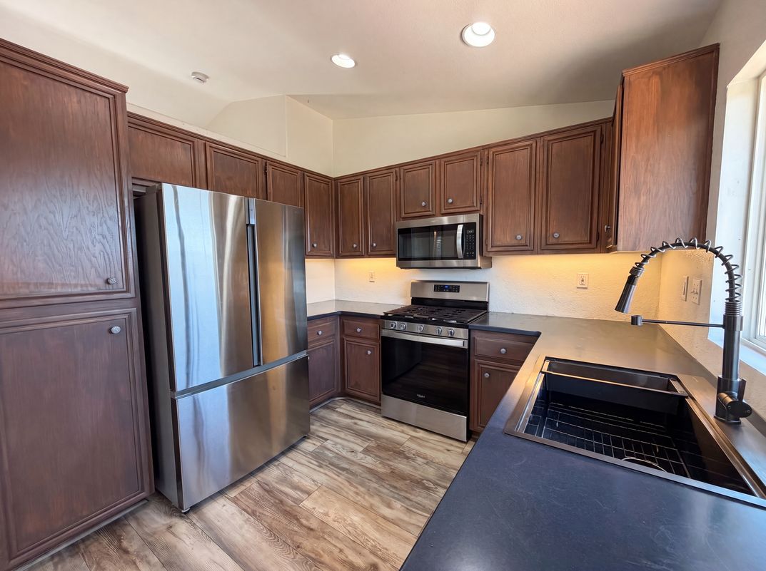 Photo 8 of 20 of 22125 Country Hills Dr, Wildomar, CA