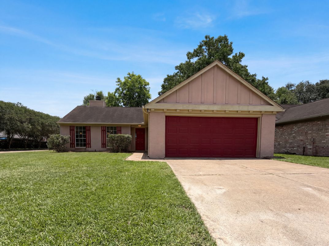 Property photo 1 of 21403 Park Bishop Dr