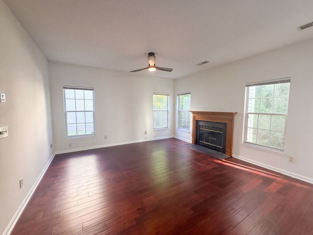 Property photo 3 of 108 Whaler Rd