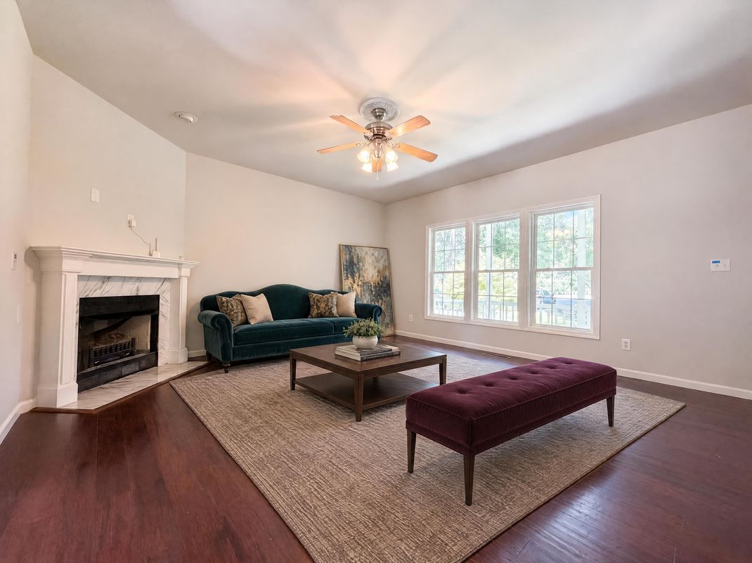 Property photo 3 of 109 Rockrose Ave