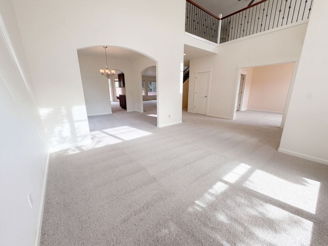 Property photo 3 of 606 10th Ct