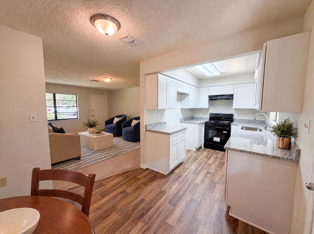 Property photo 2 of 2505 Velma Ter