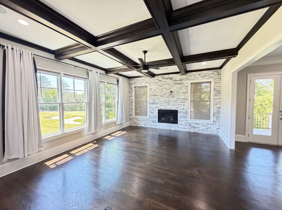 Property photo 3 of 500 Founders Dr E