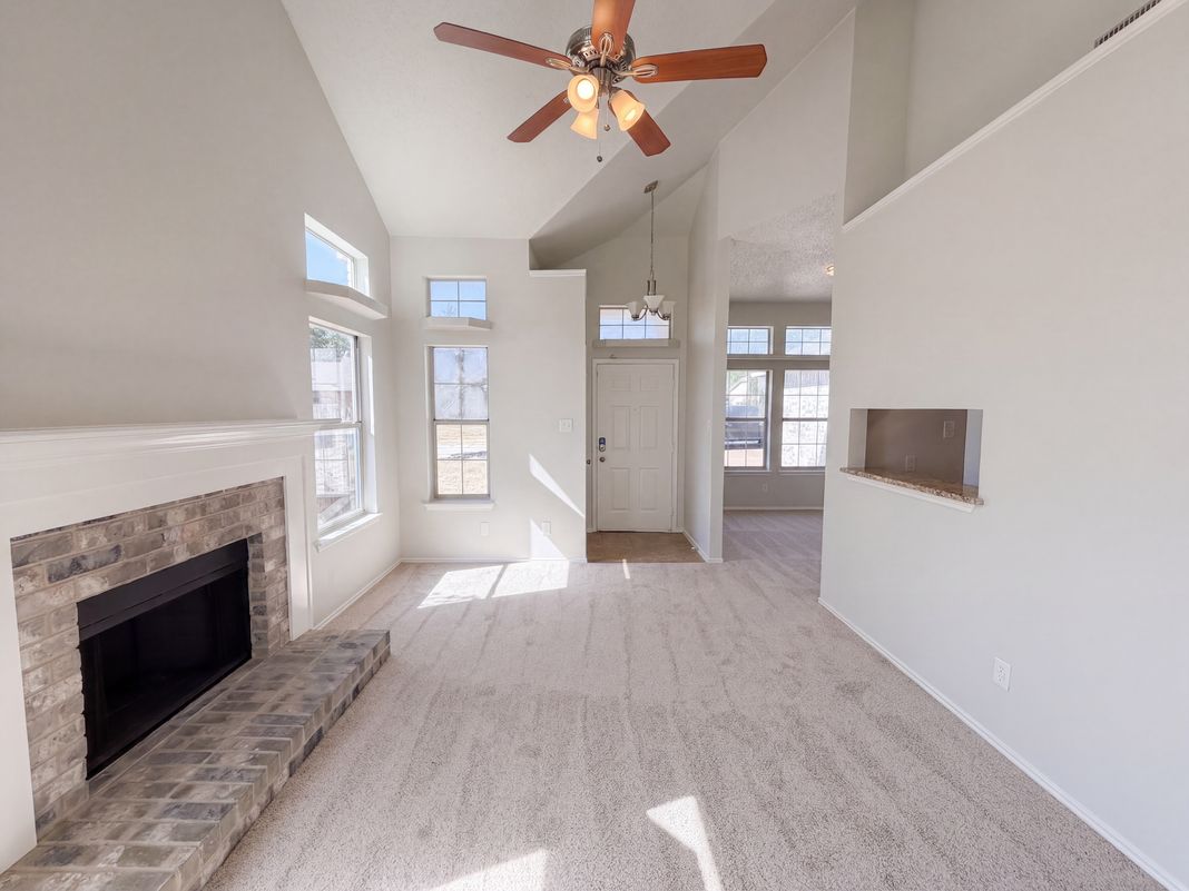 Property photo 3 of 5624 Shady Springs Trl