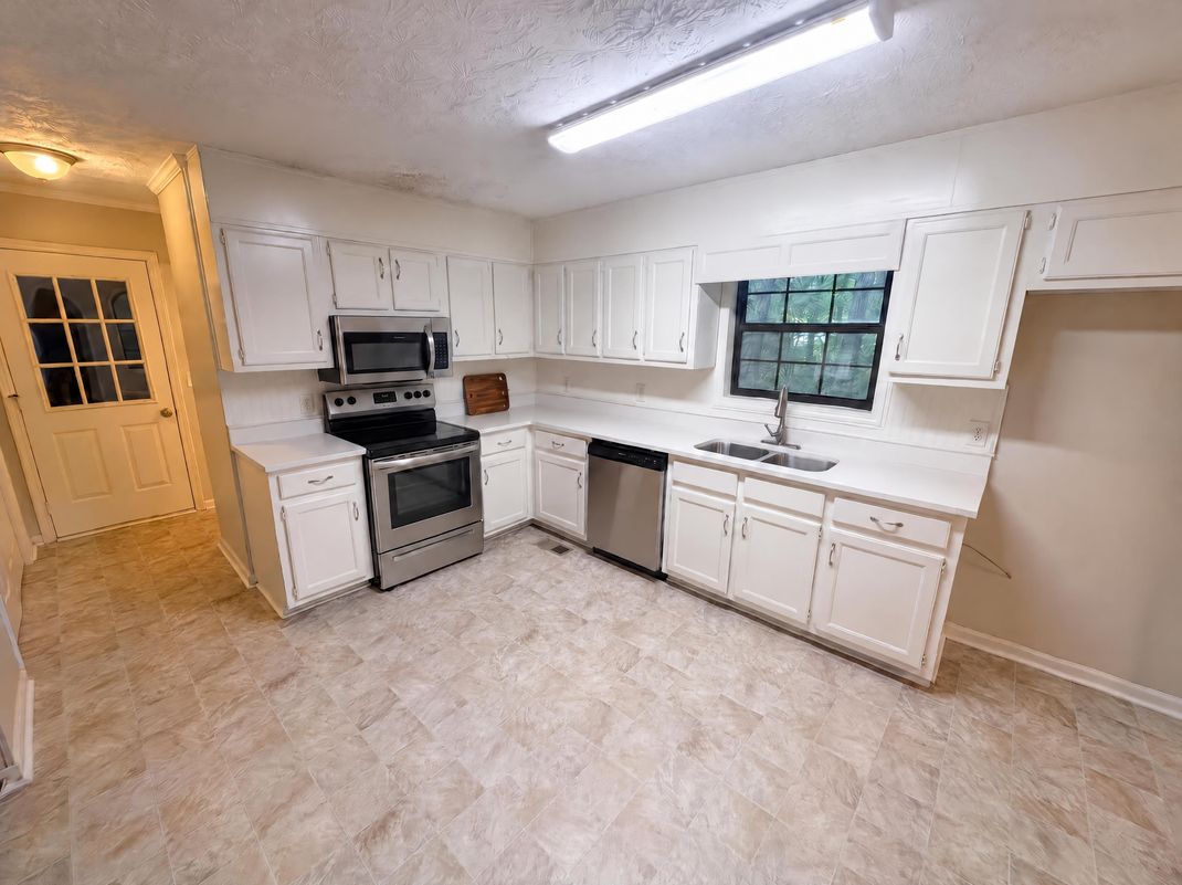 Property photo 2 of 4628 Sapling Ct