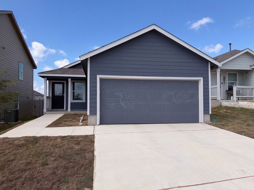 Property photo 1 of 241 Payton Pl