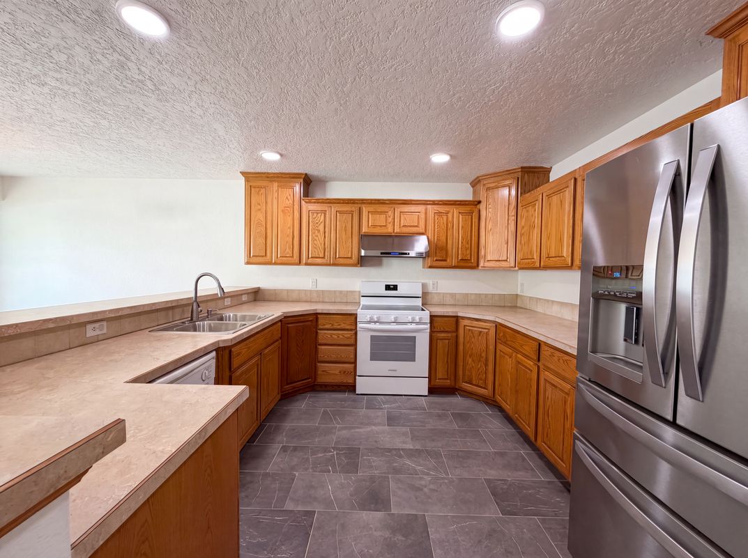 Property photo 2 of 6200 W 6th Street Rd