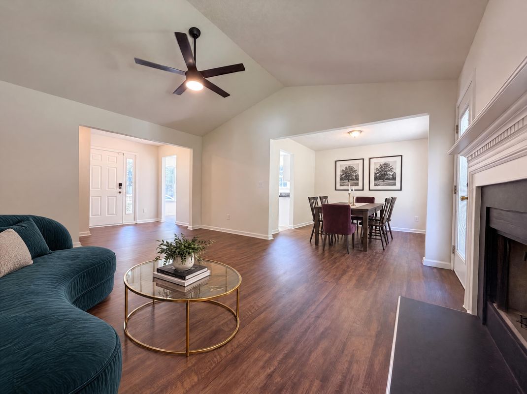 Property photo 3 of 301 Hocutt Dr