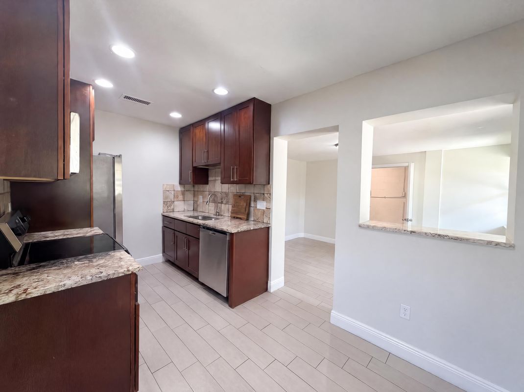 Property photo 2 of 1610 Stevensons Dr