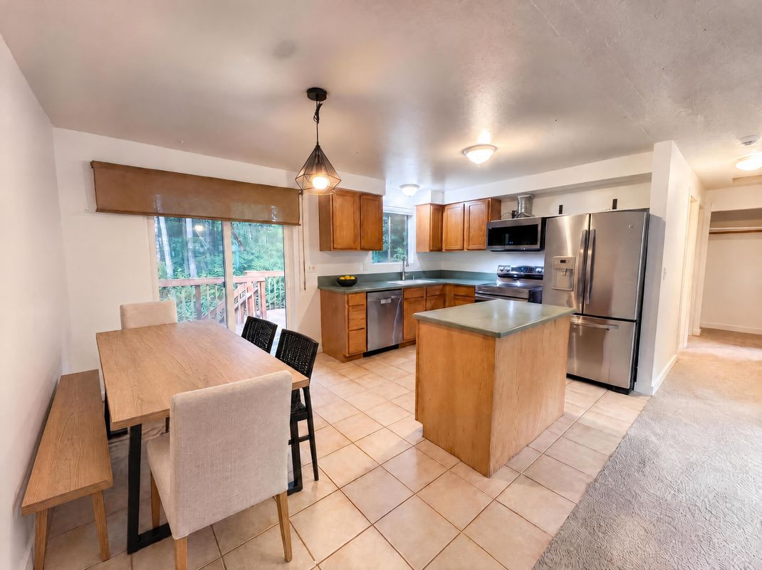 Property photo 2 of 13615 97th Ave NW