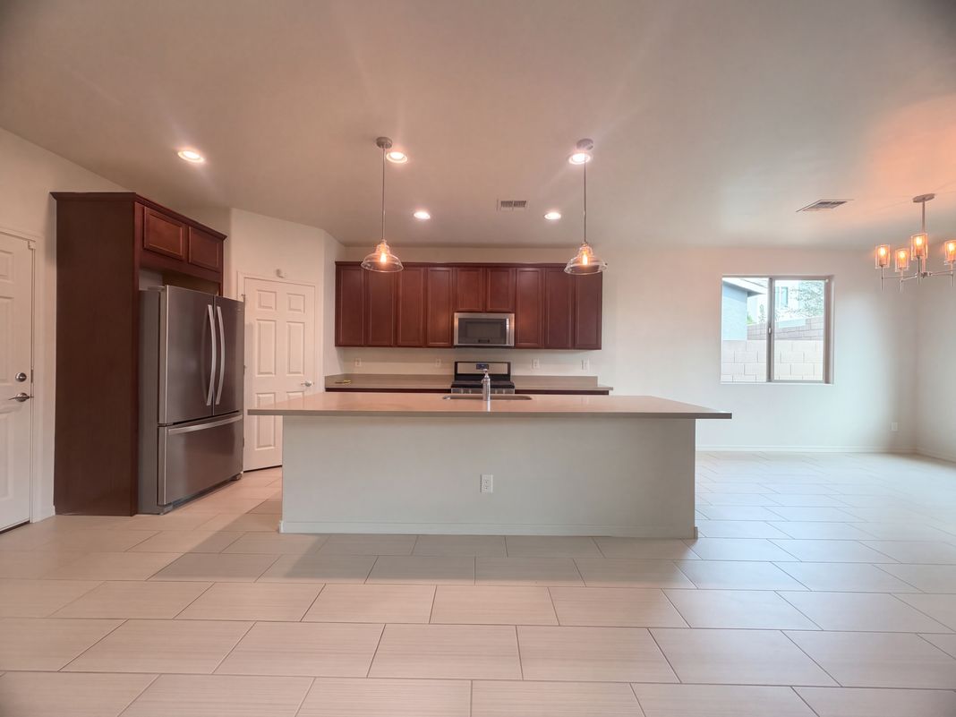 Property photo 2 of 9833 E Kinetic Dr
