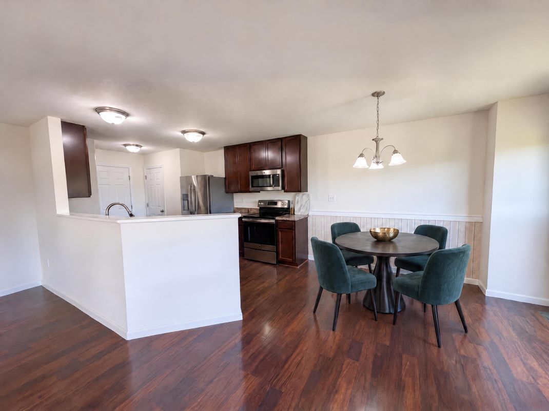 Property photo 2 of 5128 Suson Ridge Dr