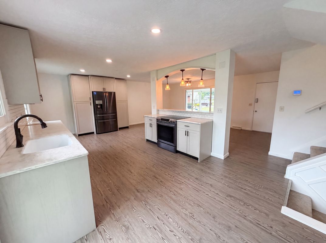 Property photo 2 of 546 Kalene Ct